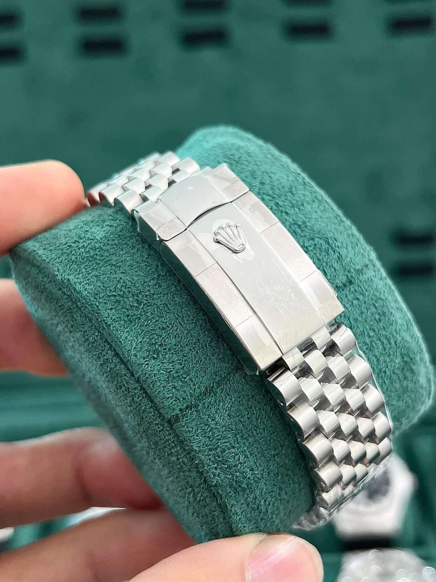 Dong-Ho-Rolex-DateJust-Mat-Xa-Cu-Tu-Nhien-Coc-So-Moissanite-Clean-Factory-41mm-3.jpg