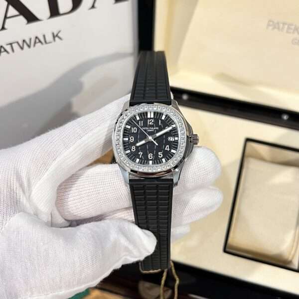 Patek Philippe Aquanaut 5067A Replica 1:1 Watch Black With Stone Bezel PPF 35.6mm