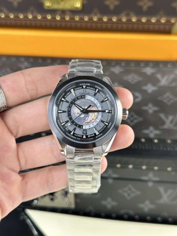 Dong-Ho-Omega-Seamaster-Aqua-Terra-Replica-Cao-Cap-Nhat-43mm-6-600x800-1.jpg