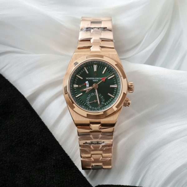 Vacheron Constantin Overseas Dual Time 7920V Replica 1:1 Green Dial Watch 41mm