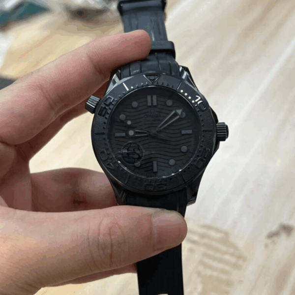 Omega Seamaster Replica Watch Black Ceramic Case Rubber Strap VS Factory 42mm